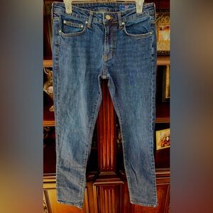 Vineyard Vines Men's Jeans - Traditional Blue colored Denim 30x34 (Tall & Thin)